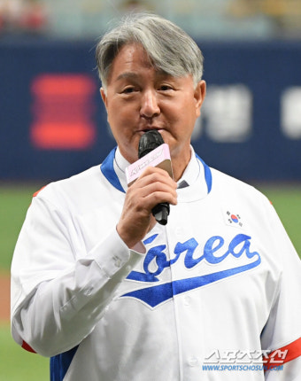 '3년 총액 20억원' 김경문 감독, 한화 사령탑 최종 선임…