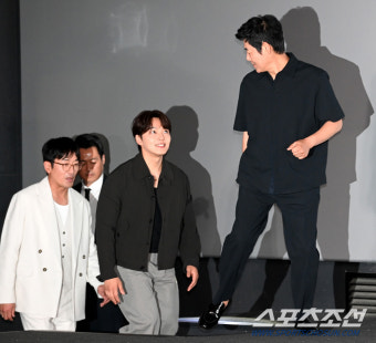[포토] 성동일 여진구 하정우, '하이재킹'의 세 남자