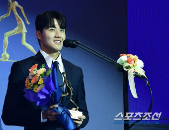 [단독]'韓 축구 간판' FB, 설영우 유럽 간다…즈베즈다 이적 확정, 황인범과 한솥밥