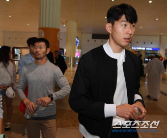 '손흥민 父' 손웅정 감독, 아동학대 혐의 피소…