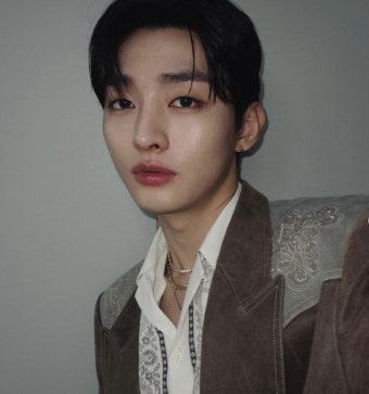 '워너원 출신' 윤지성, 現소속사 전속계약 종료 