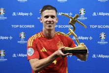 이번에도 역시 헛손질 토트넘 이적설 돌던 다니 올모, 알고보니 바르셀로나행 유력