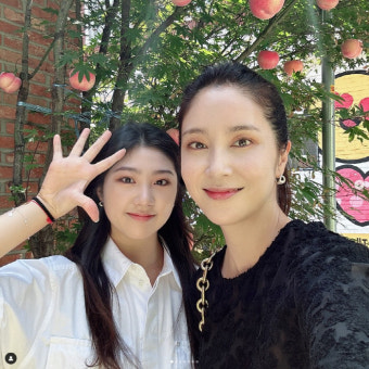 '20년 만에 이혼' 장가현, 22살 딸에게 특별한 성교육 