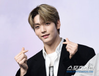 [공식] TXT 수빈, 컨디션 난조로 활동중단 건강회복 최우선, 연말 시상식 불참(전문)