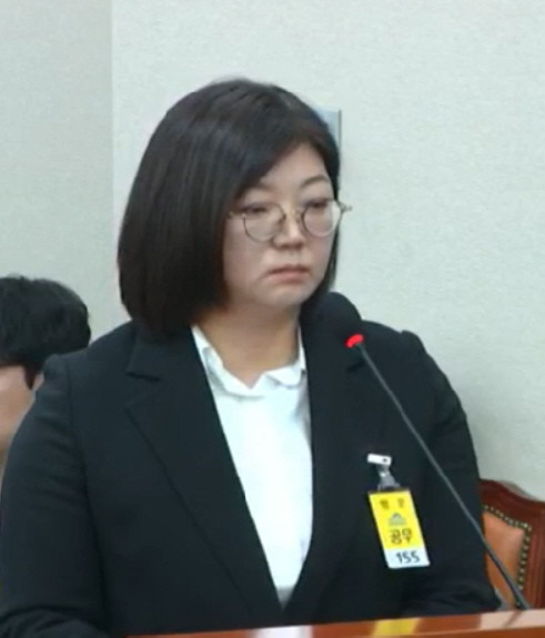 어도어, 뉴진스 전속계약 유효확인 소송 제기...법적 판단 결과 수용한다고 밝혀