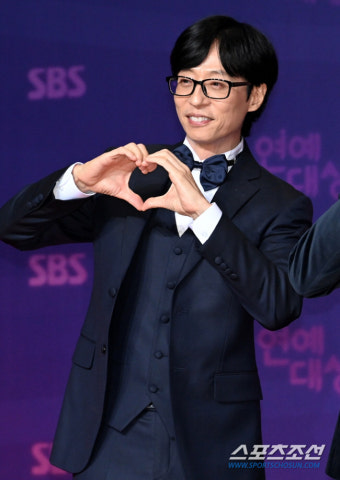 '이쯤되면 1일 1미담' 유재석, 이번엔 12년째 연탄 기부 