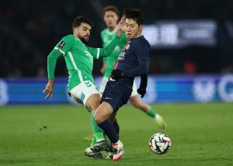 'PSG 왕자님 제대로 미쳤다!' 이강인, 리그 3호 도움→'키패스 무려 7회'+대포알 중거리 슛...PSG는 생테티엔전 2-1 승리