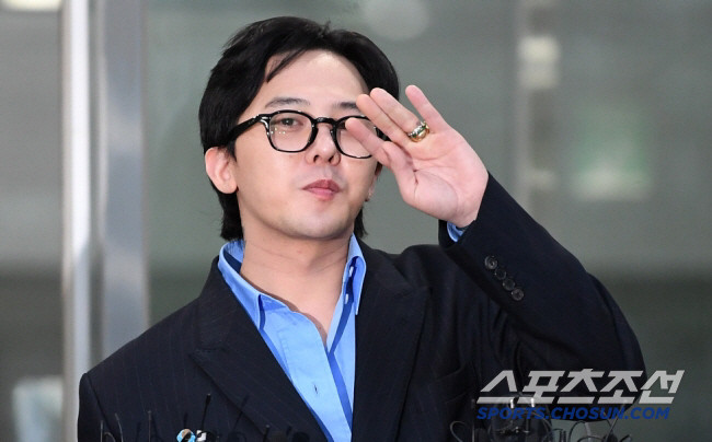 지드래곤이 프로듀싱한 굿데이, 김수현과의 만남으로 화제! 시청률 4.3% 기록 돌파