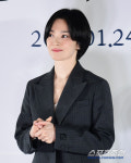 신비주의 벗은 송혜교 나체로 대중목욕탕 가..창피해서 얼굴만 가려(비보티비)