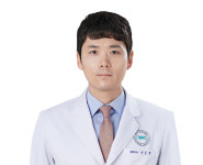 여성이 2.4배 더 많은 고관절 골절, 방치하면 치명적