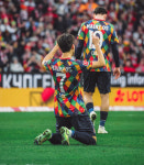 33살에 커리어하이,미쳤다! 멀티도움 LEE, 두자릿수 공격pt 달성→첫 챔스 진출에 성큼