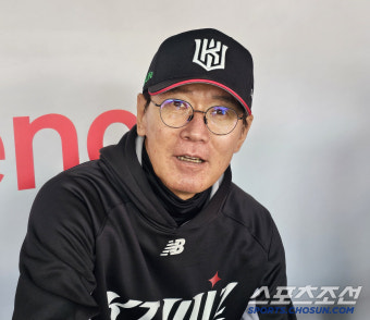 개막전 류현진이 아니라고? 이강철 감독 