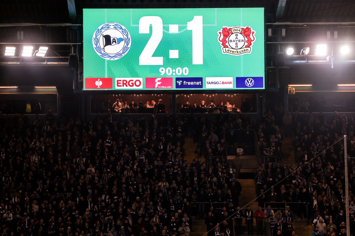 아르미니아 빌레펠트, DFB 포칼 준결승서 바이에른 레버쿠젠 2-1로 꺾고 결승 진출