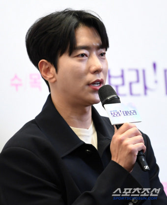 윤현민, 숨겨둔 가정사 최초 고백...