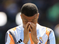 PSGvs음바페 법정 공방 2차전 돌입! 이번엔 음바페, 1500억 배상해라 반소 제기