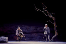 신구·박근형 연극 고도를 기다리며 압도적 연기의 향연..전국투어 돌입