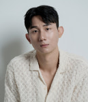 배우 장용원, 28일 두산 시구 → 임종성 닮은 꼴 화제