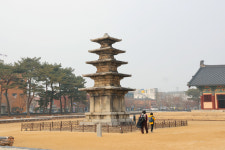 부여·공주로 떠나는 시간여행…백제의 시간은 거꾸로 흐른다