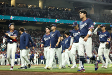 17년 만에 2라운드 류지현 감독, 대회 총평 우리 젊은 선수들 한 단계 성장하는 계기 [마이애미 현장]