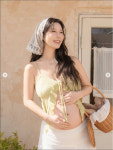 나비, 둘째 딸 출산…불혹 40세 남매맘 등극