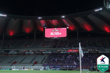 [현장리뷰]최다 관중 3만5729명! 야잔 퇴장 FC서울-김강 레드카드 FC안양, 연고지 더비 0-0 무승부