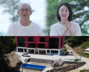'재산 8천억說' 최여진김재욱, 가평 핫핑크 신혼집 공개..3층 대저택에 대형 수영장 '으리으리'(동상이몽2)