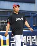 [포토] KIA 이범호 감독, 승리
