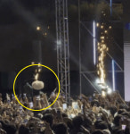 올데프 타잔, 대학축제서 몸 던졌다 맨바닥 추락 사고...관객들 '부상 우려'