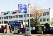 화성 납치사건, 30대 흰색 그레이스 운전사 추적