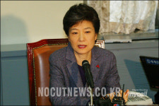 한나라, 하나부터 열까지 경제에 당력 집중