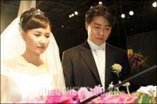 탤런트 이주희 12년 사랑 결실