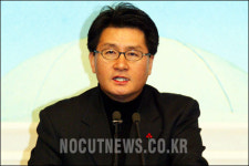 유종필 대변인 민주당 깃발 내리려는 정치공작