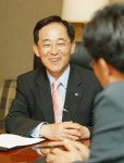 쿵따리샤바라를 좋아하는 남자 인간 이용경