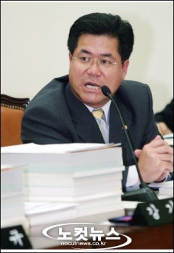 여, 유시민 구하기 적극나서