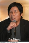 ‘밀양’ 이창동 감독, 독특한 이력 속 세계적 명성 재확인