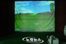 술 시중 캐디까지 …도박장으로 변질되는 스크린 골프장