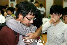 따뜻한 어머니의 품으로…