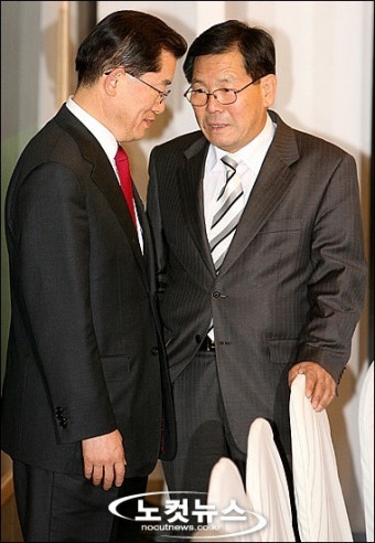 '단일화 급물살(?)'