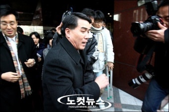 '숨바꼭질' 삼성화재 압수수색