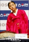 호기심 연아