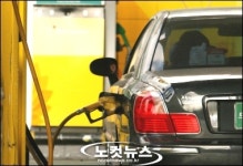 정유사 직영 주유소 기름값이 더 비싸네?