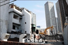 용산 재개발 4구역 철거작업 재개