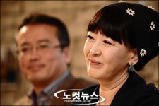 중년 남녀의 사랑, 연극 시간이 흐를수록