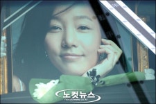 국화꽃 향기로 남은 故 장진영