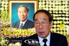 급거 귀국해 형님 빈소찾은 박용성 회장