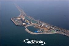 죽음의 호수→불멸의 발전소···시화호의 변증법