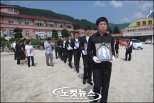 [춘천 산사태 희생자 노제]보고 있지? 마지막 발걸음이 남았던 곳이야