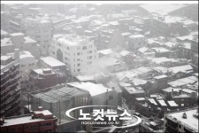 雪 雪 雪 …이륙 포기,빙판길 추돌사고 잇따라