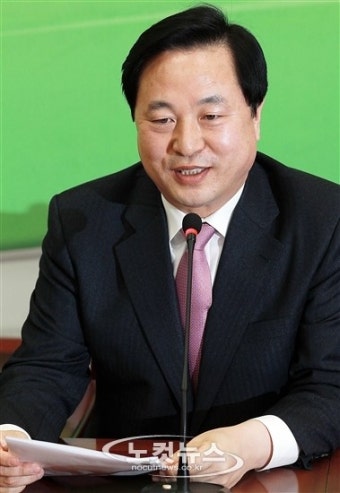김두관 경남지사 민주 입당 기자회견