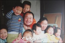 새 보금자리 웃음 찾은 강진 9남매